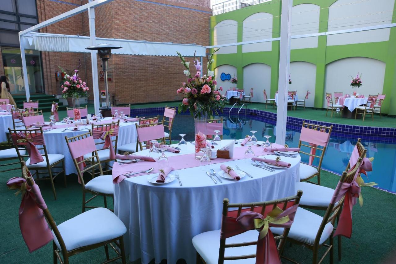 Hotel Ramada By Wyndham Multan Extérieur photo
