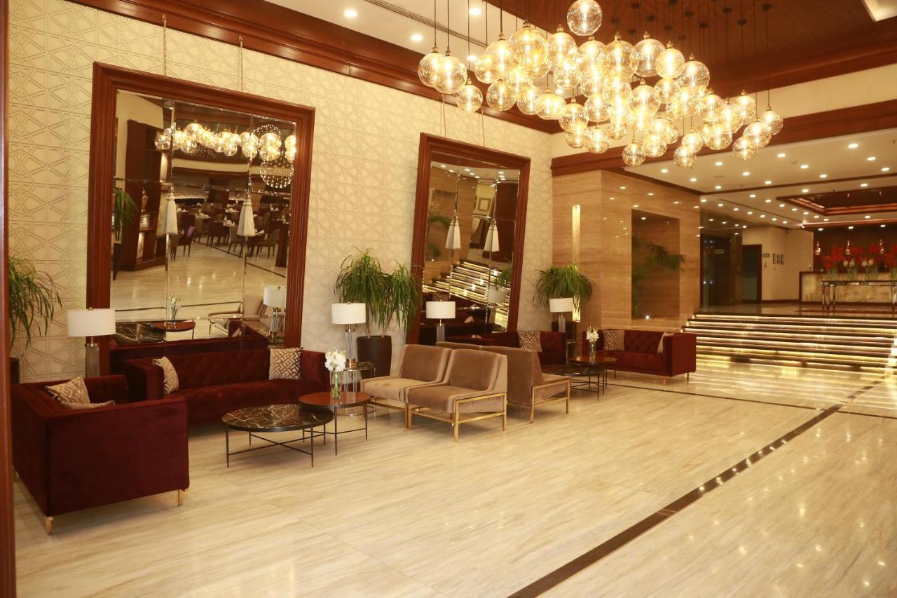 Hotel Ramada By Wyndham Multan Extérieur photo