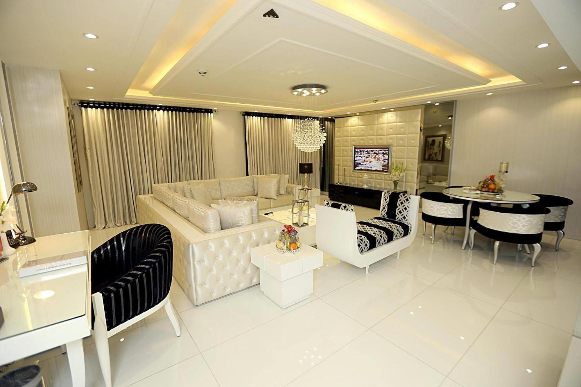 Hotel Ramada By Wyndham Multan Extérieur photo